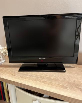 Tv SHARP 19”