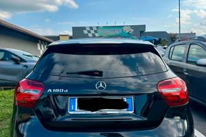 Mercedes-benz A 180 d Premium