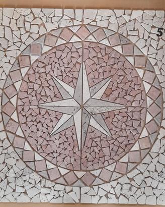 mosaico in marmo anticato rosa dei venti 