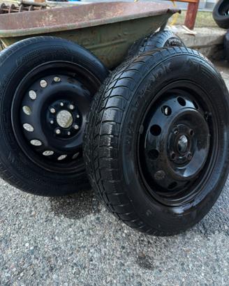 3 CERCHI R13 CON GOMME INVERNALI 155/65 R13
