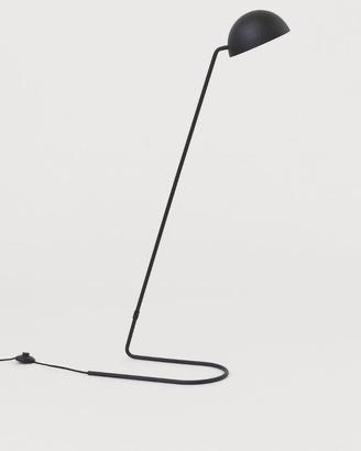 Lampada da terra nera H&M
