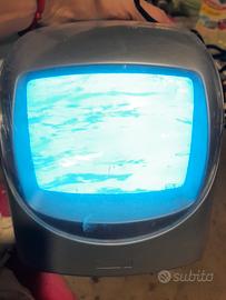 tv 12v b/n con alimentatore  euro 10