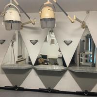 Postazioni da  parrucchiere vintage