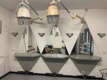 Postazioni da  parrucchiere vintage