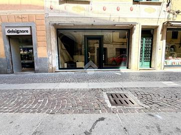 NEGOZIO A NOVI LIGURE