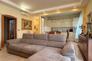 6 LOCALI A MANFREDONIA