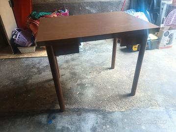 tavolo in legno allungabile