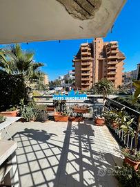 5 VANI: VIA TIZIANO ZONA MALASPINA disponiamo