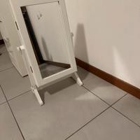 Specchiera porta gioielli/porta collane da tavolo