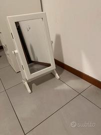 Specchiera porta gioielli/porta collane da tavolo