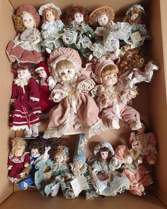 Bambole in ceramica da collezione