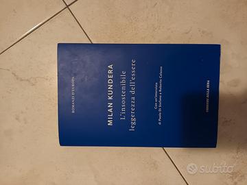 libro l'insostenibile leggerezza dell'essere Libri e Riviste In