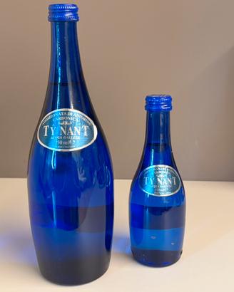 Coppia Bottiglie Acqua Ty Nant vetro blu 750 +250