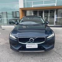 VOLVO - V60 - B4Geartr. Momentum Business Pro