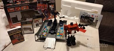 TRANSFORMERS COMMANDER OPTIMUS PRIME della Takara 