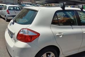 Bauletto Auto comprensivo di 2 Barre fissaggio.