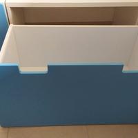 N.2 contenitori con rotelle per cameretta