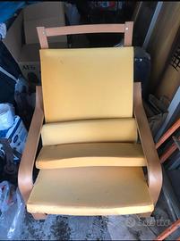 2 Sedia a dondolo Ikea color legno chiaro