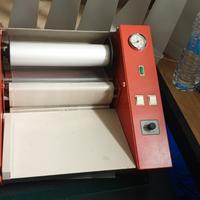 Plastificatrice a rullo continuo. Larg. 30cm