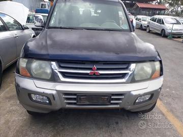 Mitsubishi pajero 3200 ricambi