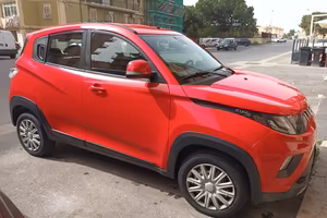  kuv 100 mahindra 
