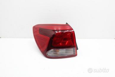STOP FANALE POSTERIORE SINISTRO KIA Rio Serie 9240