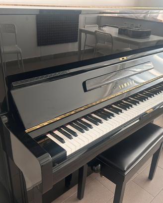 Pianoforte verricale - Yamaha U1F