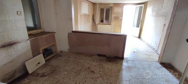 FABBRICATO ACCOSTATO A BOVOLENTA