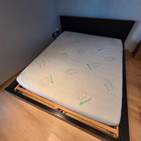 materasso usato 160x190 Con guscio argento