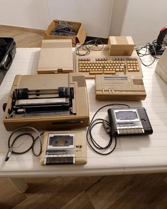 Lotto COMMODORE 128 (PERFETTAMENTE FUNZIONANTE)