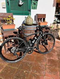 Bici da corsa specialized roubaix fulcrum 3 disk