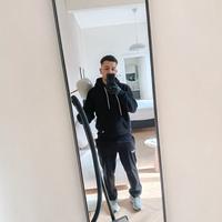 Adetto pulize , camariere , aiuto cuco