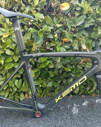 Telaio bici da corsa in carbonio areo kemo ke-r5 