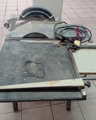 sega per mattoni
