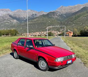 Alfa romeo 75 - 1987