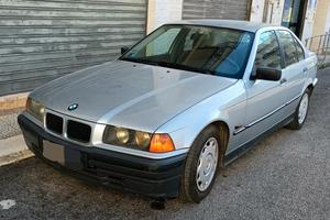 BMW Serie 3 - 318i E36 storica unico proprietario