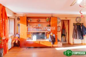 BILOCALE IN CORTE - TRANQUILLITÀ E COMODITÀ A DU