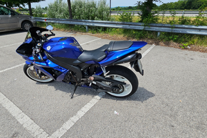Yamaha r1 2005