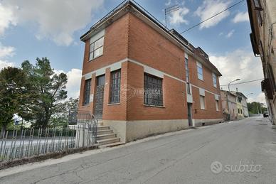 Appartamento con garage, e terrazzo panoramico