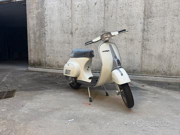 Vespa 50 Special