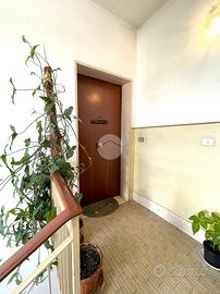 4 LOCALI A BUTTAPIETRA