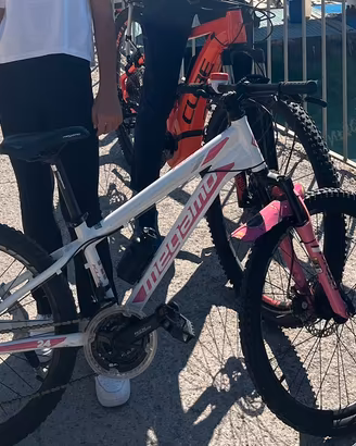 Mountain bike bambina MEGAMO KU4  con acces