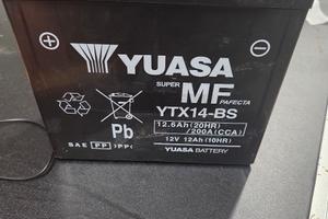 Batteria Moto Yuasa YTX14-BS 12V 12Ah 