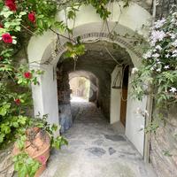 CASA SEMINDIPENDENTE A IMPERIA