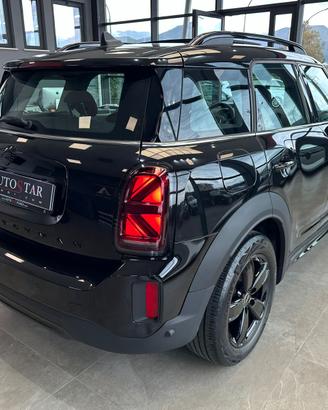 Mini countryman all black 2000