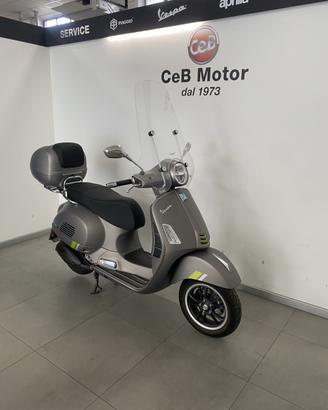 VESPA 300 GTS SUPERTECH