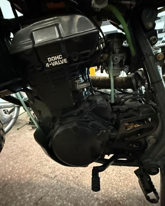 Kawasaki klr 600
