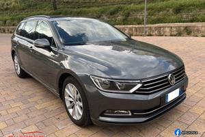Volkswagen Passat Variant 2.0 TDI Comfortline Blue