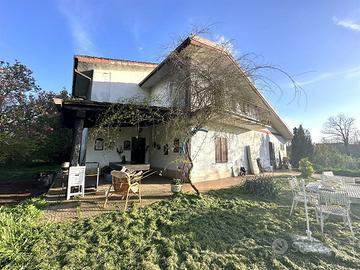 Villa unifamiliare con terreno