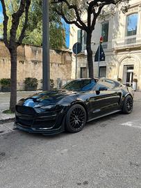 Ford mustang gt 5.0 v8